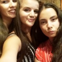 Náhodné stretnutie v Pártyslave po 3 rokoch :))
@zuzanka1010
@19nikuska96