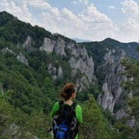 Ukážka z obrázkov v albume HIKING