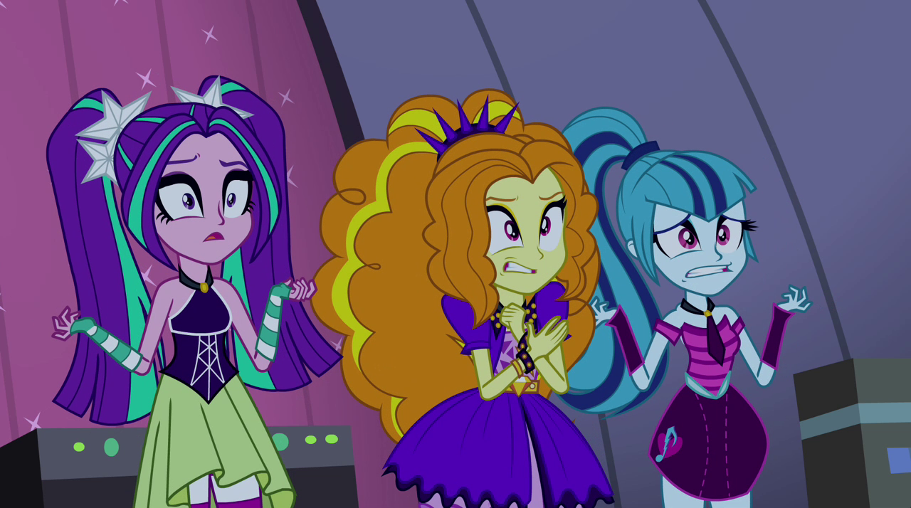 The_Dazzlings_realizes_that_they_can't_sing_well_EG2