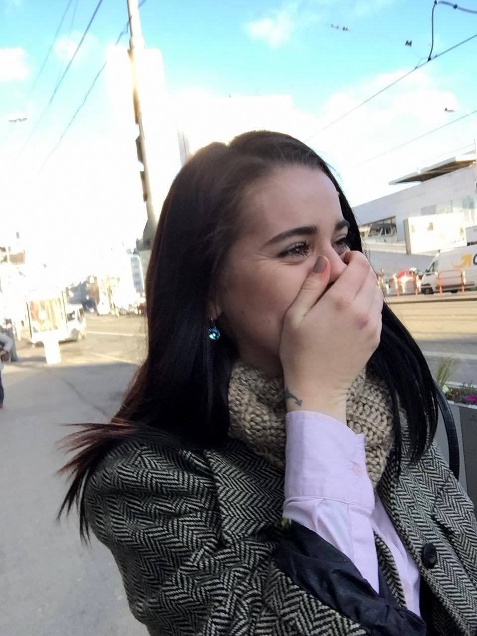 ahojček, Birc. Dnes som sa socializovala, tak to musela moja spoločnosť zdokumentovať