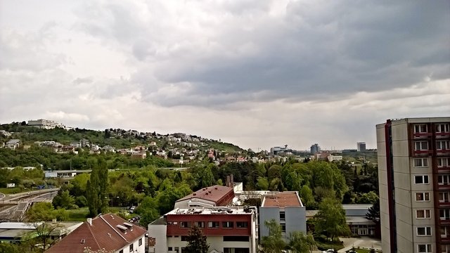 Vyzva4(3) netagnem ta,lebo mi to na mobile nenajde tu komplikaciu nicku.druzba.vyliezla mi hlava iba klasicky