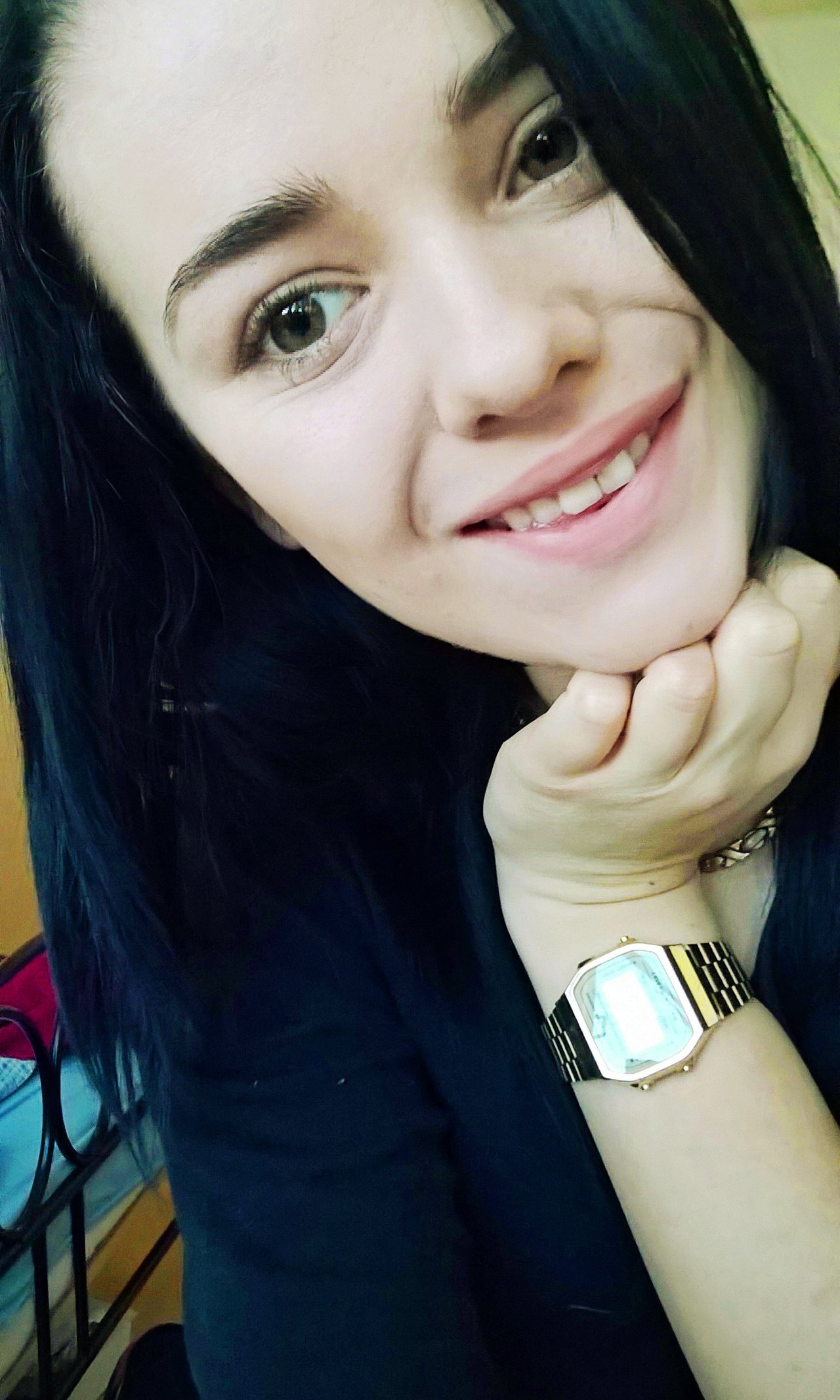 Ukazujem vám svoj biely ksicht a svoje obľúbené casijaaa