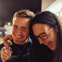 Zábavný večer to bol a vybrala som tú najhoršiu fotku lebo Marek je tam fešák =D (a je single!) =D 