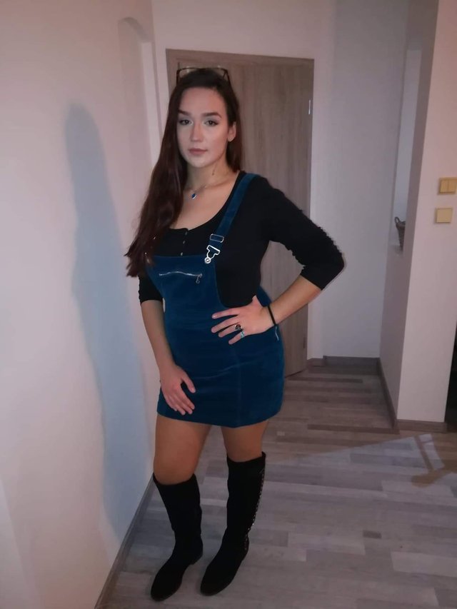 Kupil som si tuto zlatu vec konecne tak sa chvalim aj ked mam v tom velke brucho :D 