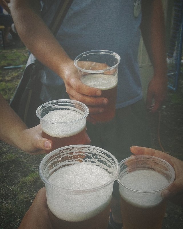 Bazové Senické pivo. Dosť fajnotka :D