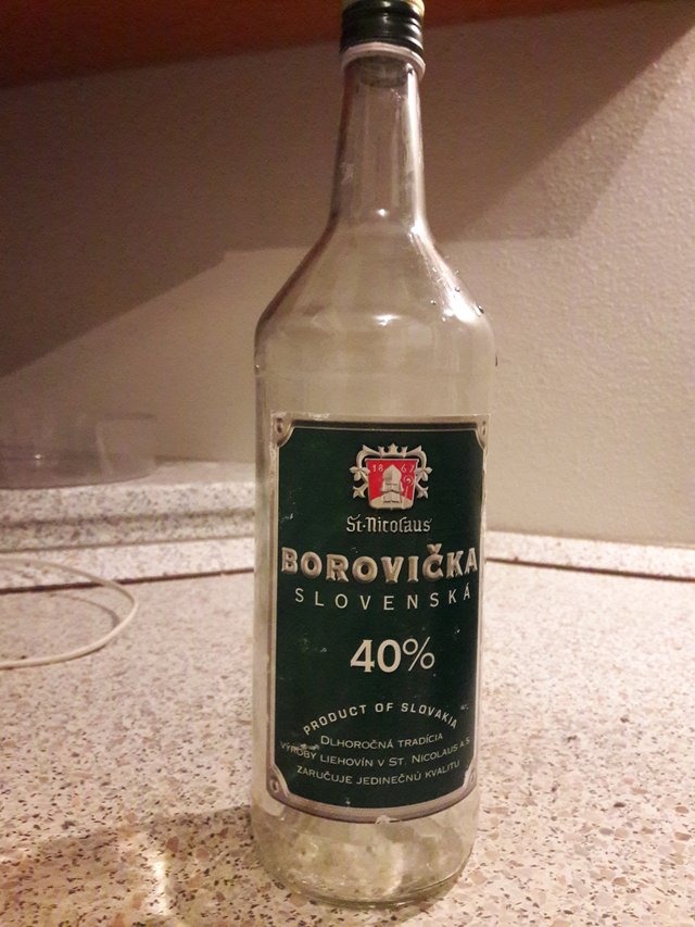 :,( ked ja mam citovy vztah este aj k tej flaske :D