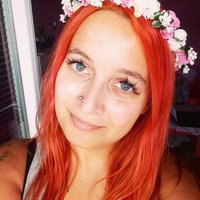 Oh I wish I was a punkrocker with flowers in my hair 