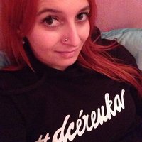 ak by niekto chcel, mám jednu túto mikinu na predaj vo veľkosti XL :)