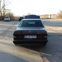 Ukážka z obrázkov v albume Mercedes-Benz