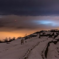 Nad morom hmly. Len ja a podomnou spiace mesto. Neskutočná atmosféra najkrajšia scéna akú som zatiaľ videl.