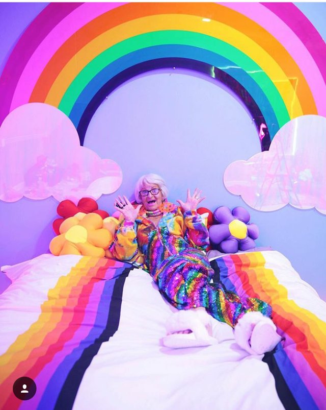  Ona je taka carovna :D zboznujem ju :D (insta: https://www.instagram.com/baddiewinkle/ ) ňuuuu :*