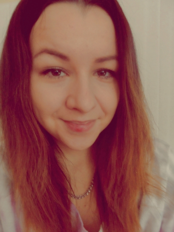 Ešteže mi tá opara, či čo to je, pred týždňom zmizla. Dnes ma zas prekvapila. Zovirax, ideš!