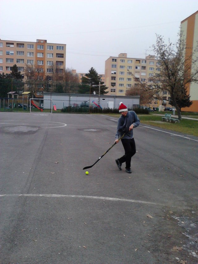vianočný hokejista