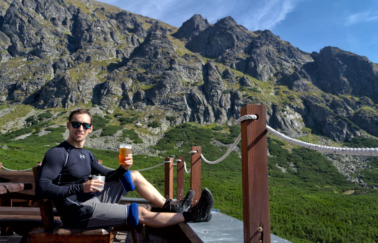Ked chces lajk, priroda nestaci. Privolavam pivo a whiskey!