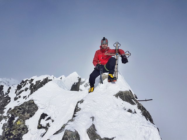 Vrchol, 2655m