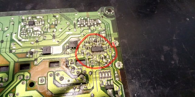 LG led lcd fix . Uvidime ked tento maly zmdr z ciny pride ci bola moja dedukcia spravna