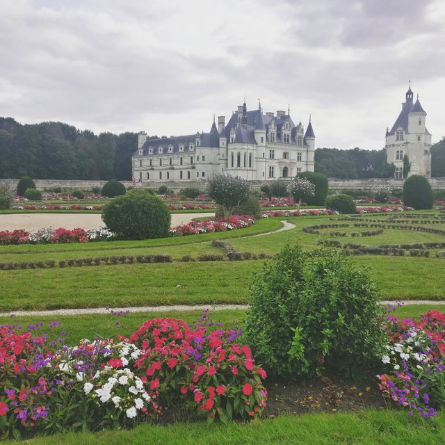 @thinkaboutjustice pridal fotku z Chenonceau tak som sa chcela tiež pochváliť.